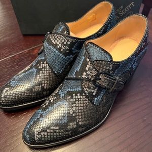 The Office of Angela Scott Miss Brooke Snake Blue Size 38.5/US 8.5 NEW IN BOX